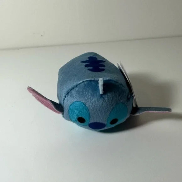 Bnwt Disney Stitch tsum tsum - Picture 1 of 3